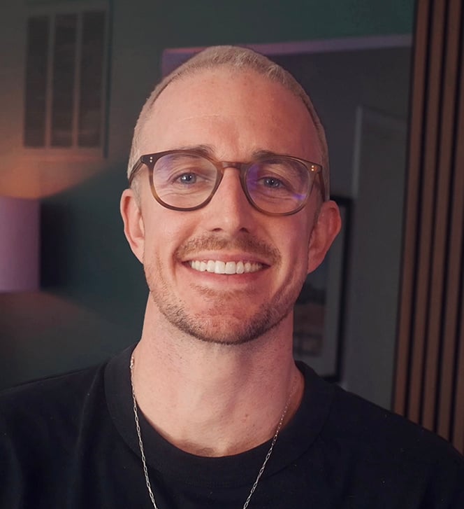 Ryan Robinson Founder, Blogger, Author at ryrob.com and RightBlogger (Head Shot)